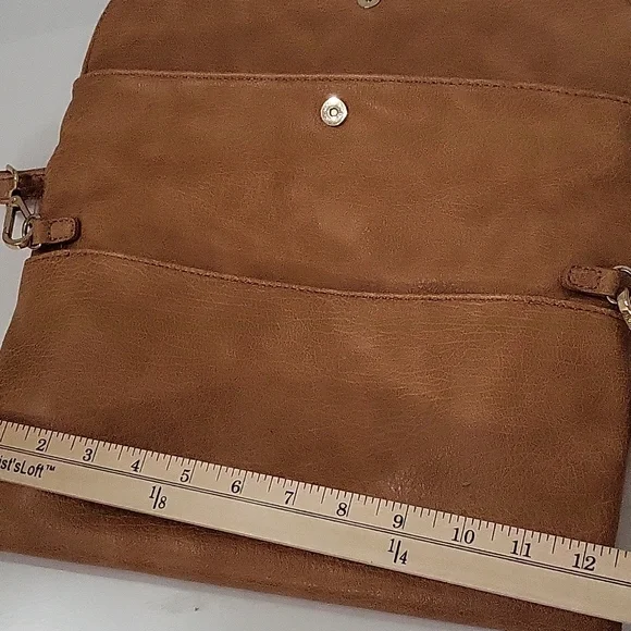 Street Level women's leather purse. - Picture 9 of 11